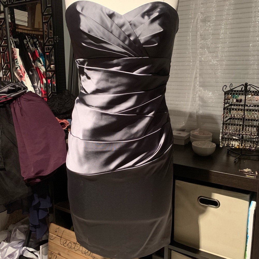 Short sweetheart stretch satin ruched dress